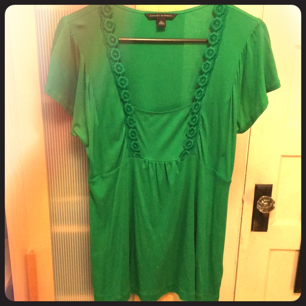 A emerald green Banana Republic shirt